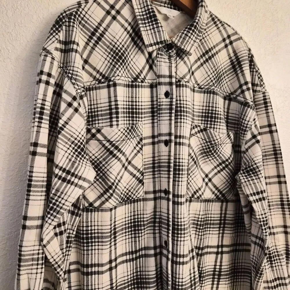 Time Tru White & Black Super-Soft Flannel: Comfy Effortless Winter Essential